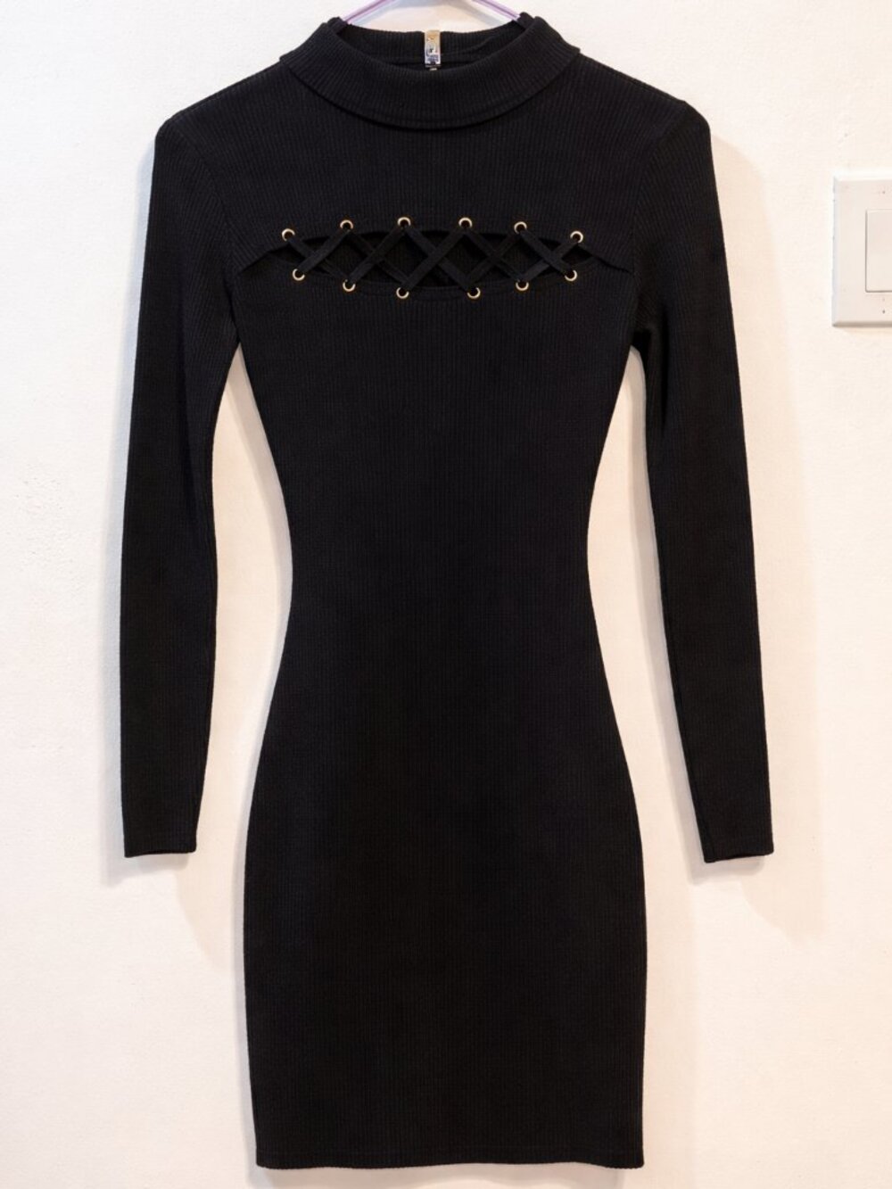 GUESS Bodycon Dress M - Picture 2 of 7